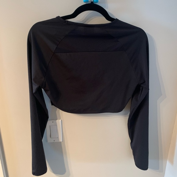 Gymshark Training Long Sleeve Crop Top - Picture 3 of 5